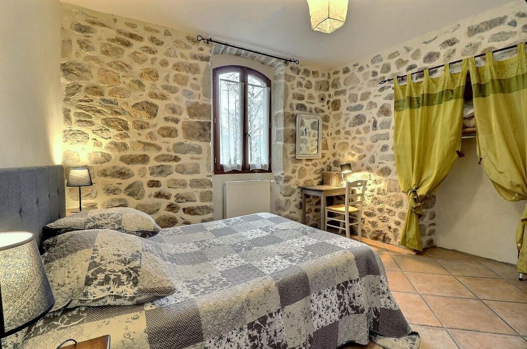 Photo of Bedroom in Largentiere