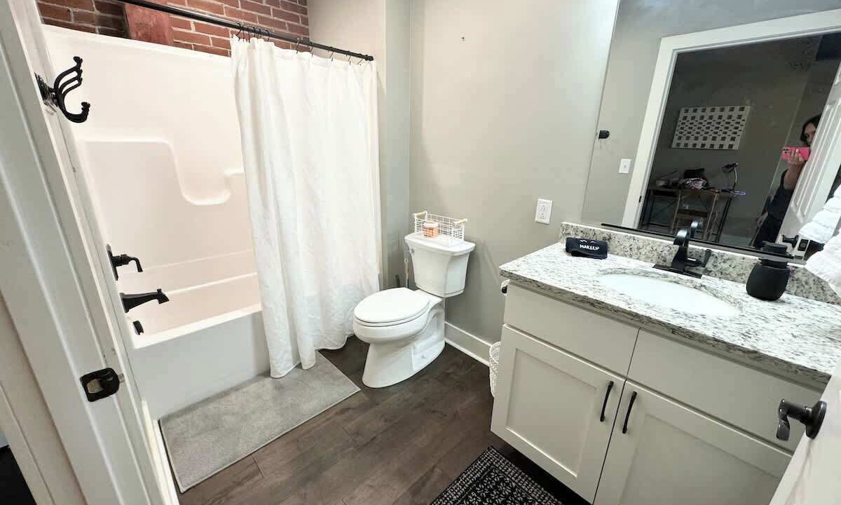 Photo of Bathroom in Cape Girardeau