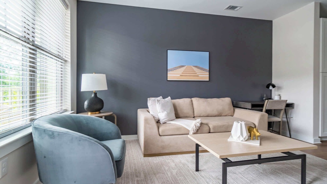 Photo of Livingroom in Northeast Raleigh