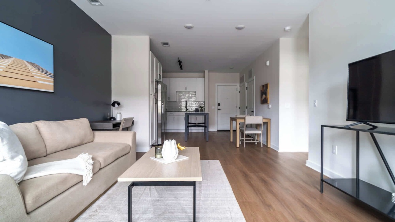 Photo of Livingroom in Northeast Raleigh