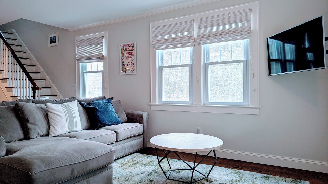 Photo of Livingroom in South Jamesport