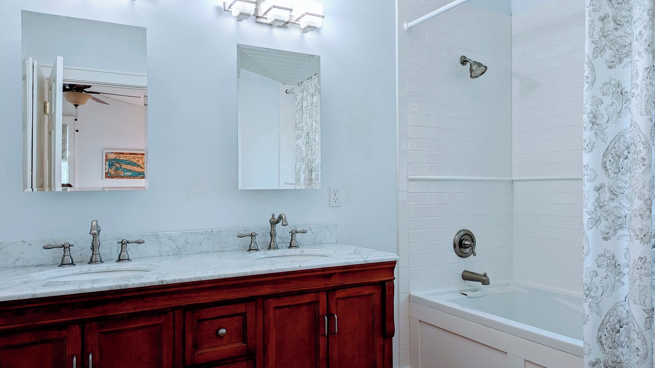 Photo of Bathroom in South Jamesport