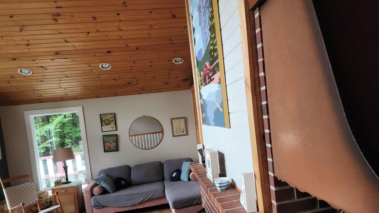 Photo of Livingroom in Barnstead