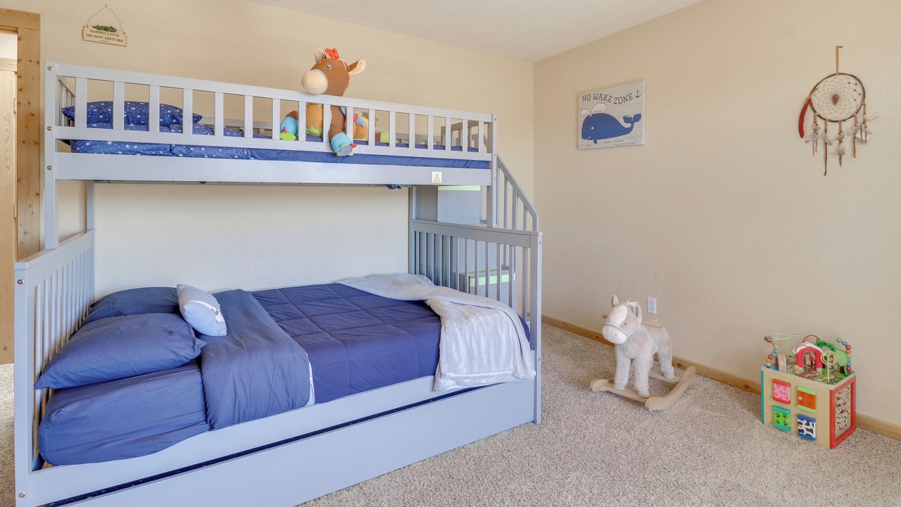 Photo of Bedroom in North Albuquerque Acres