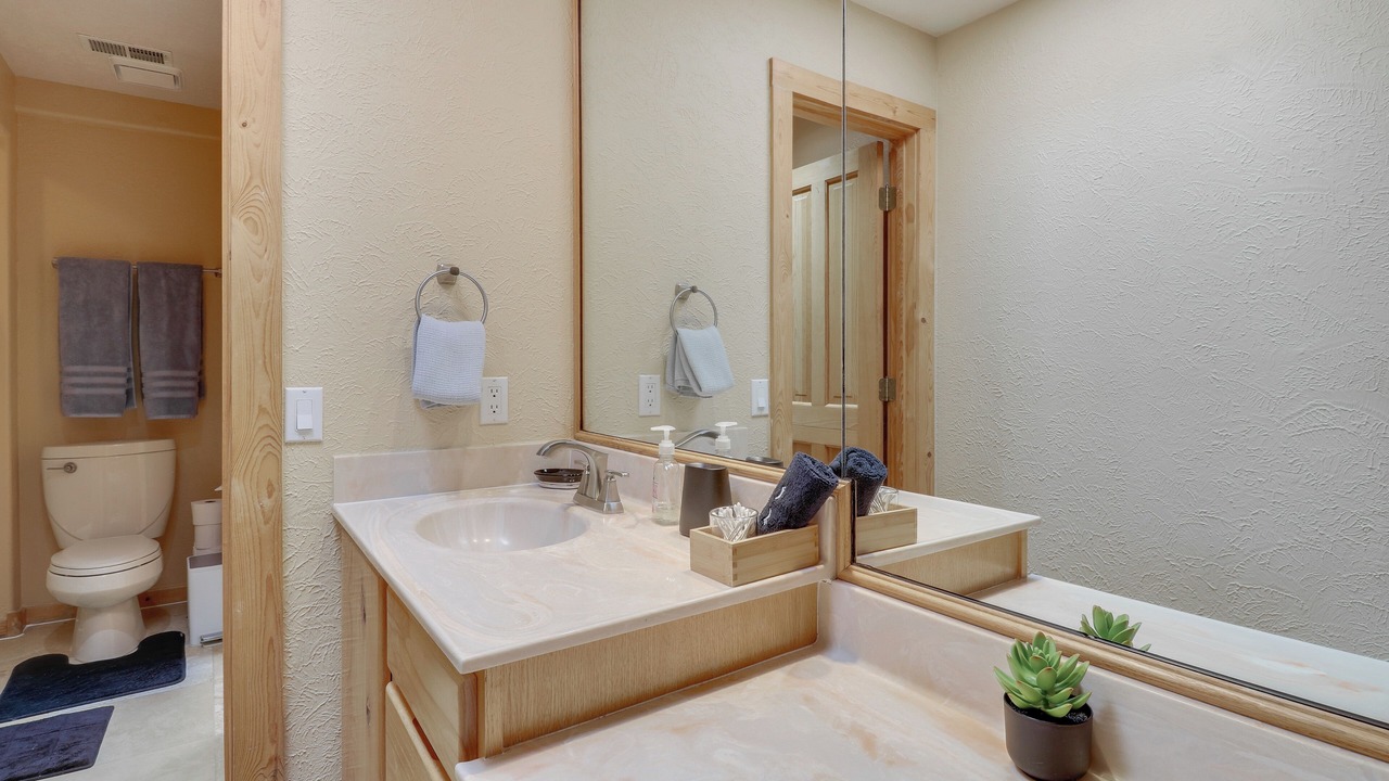 Photo of Bathroom in North Albuquerque Acres