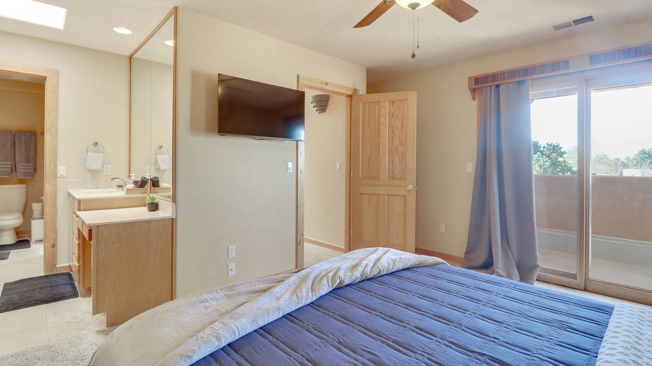 Photo of Bedroom in North Albuquerque Acres