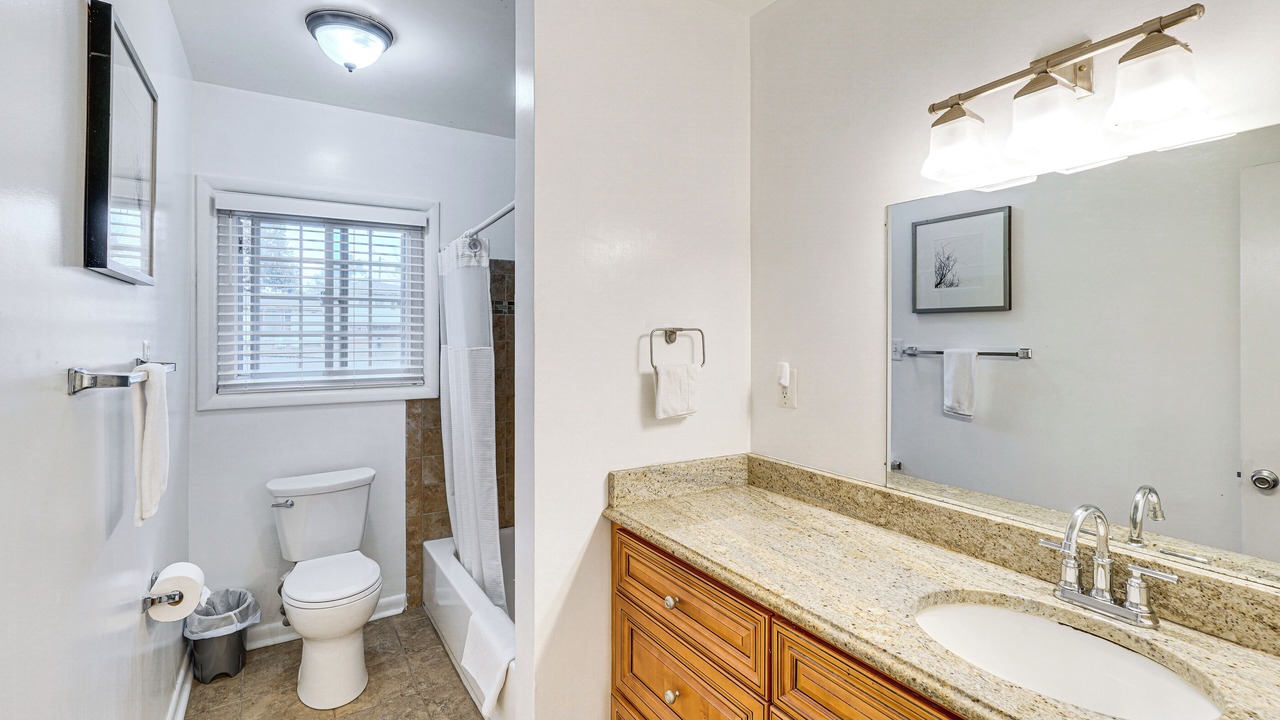 Photo of Bathroom in White Oak