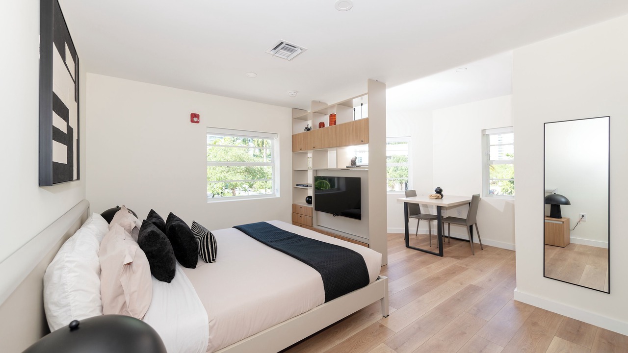 Photo of Bedroom in South of Fifth