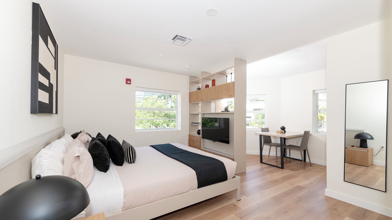 Photo of Bedroom in South of Fifth