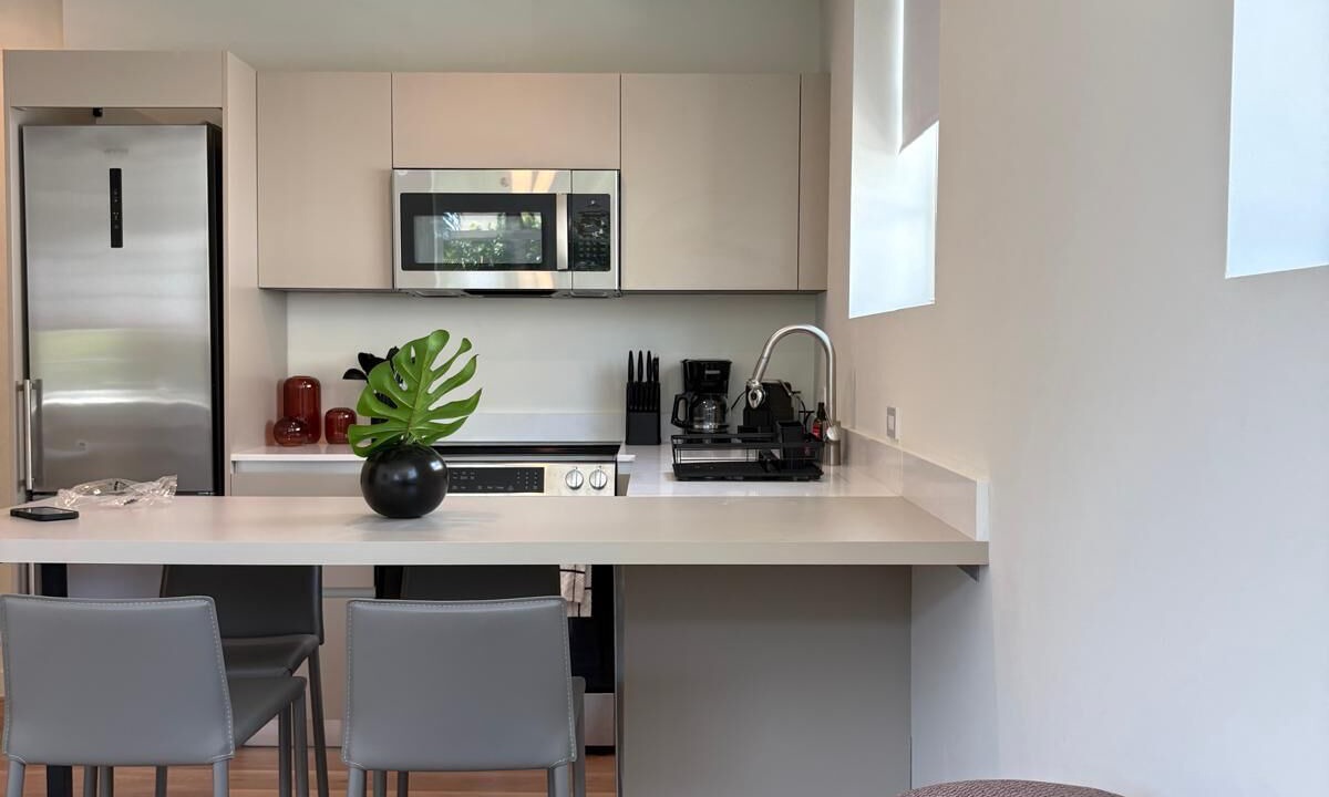 Photo of Livingroom in South of Fifth