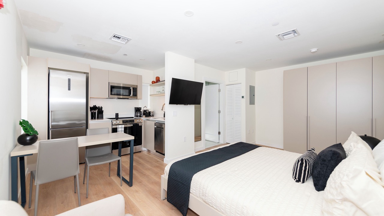 Photo of Bedroom in South of Fifth