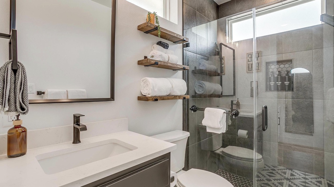 Photo of Bathroom in Paluxy