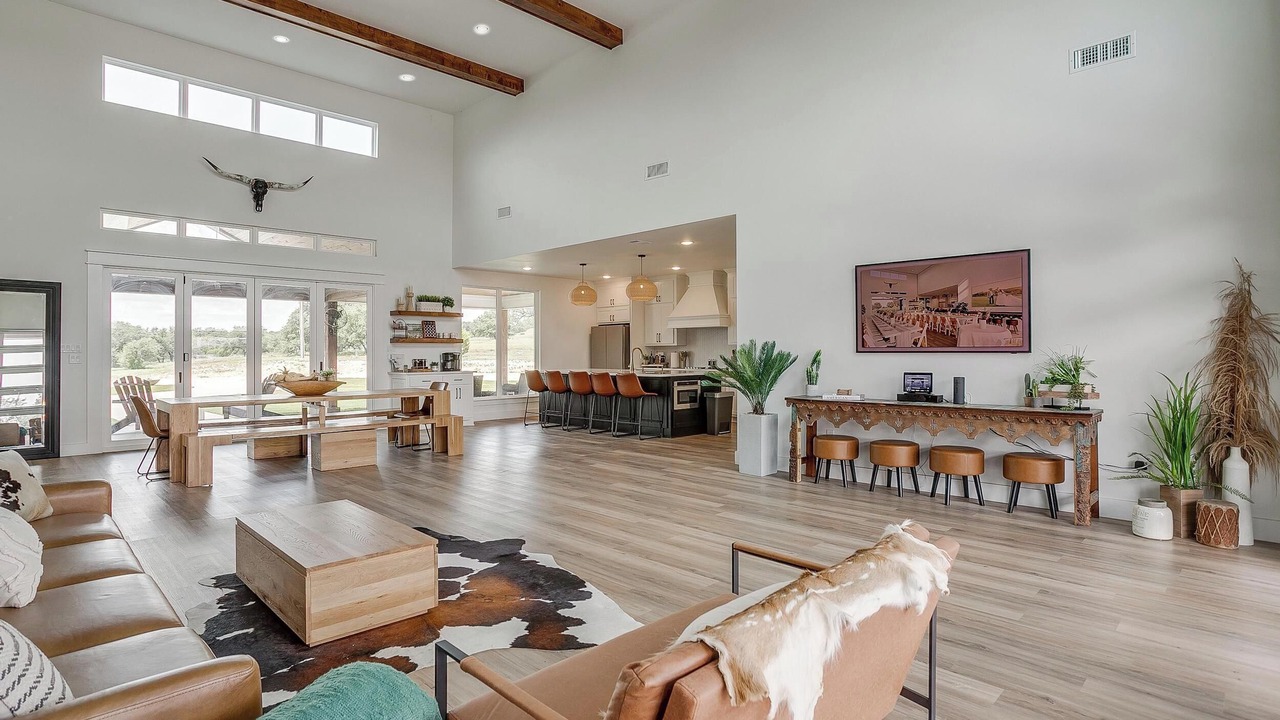 Photo of Livingroom in Paluxy