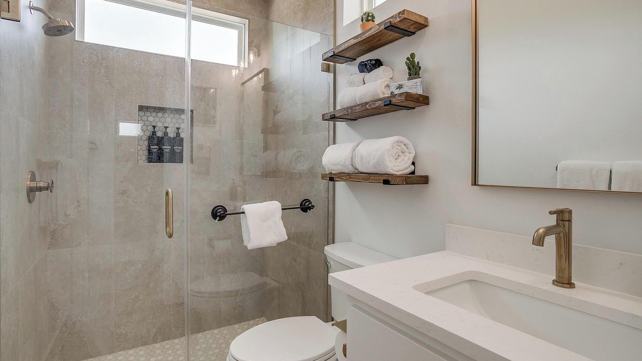 Photo of Bathroom in Paluxy