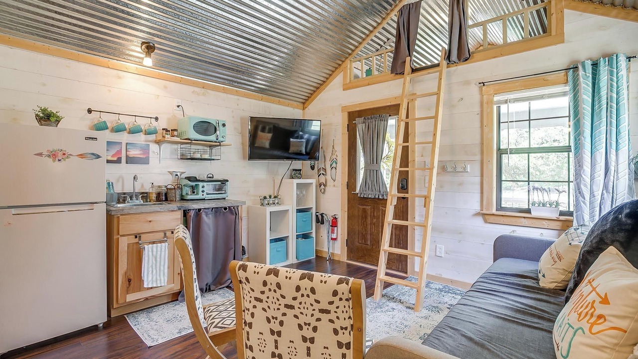 Photo of Livingroom in Paluxy
