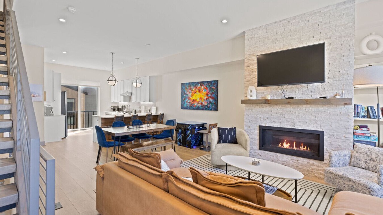 Photo of Livingroom in Silverthorne