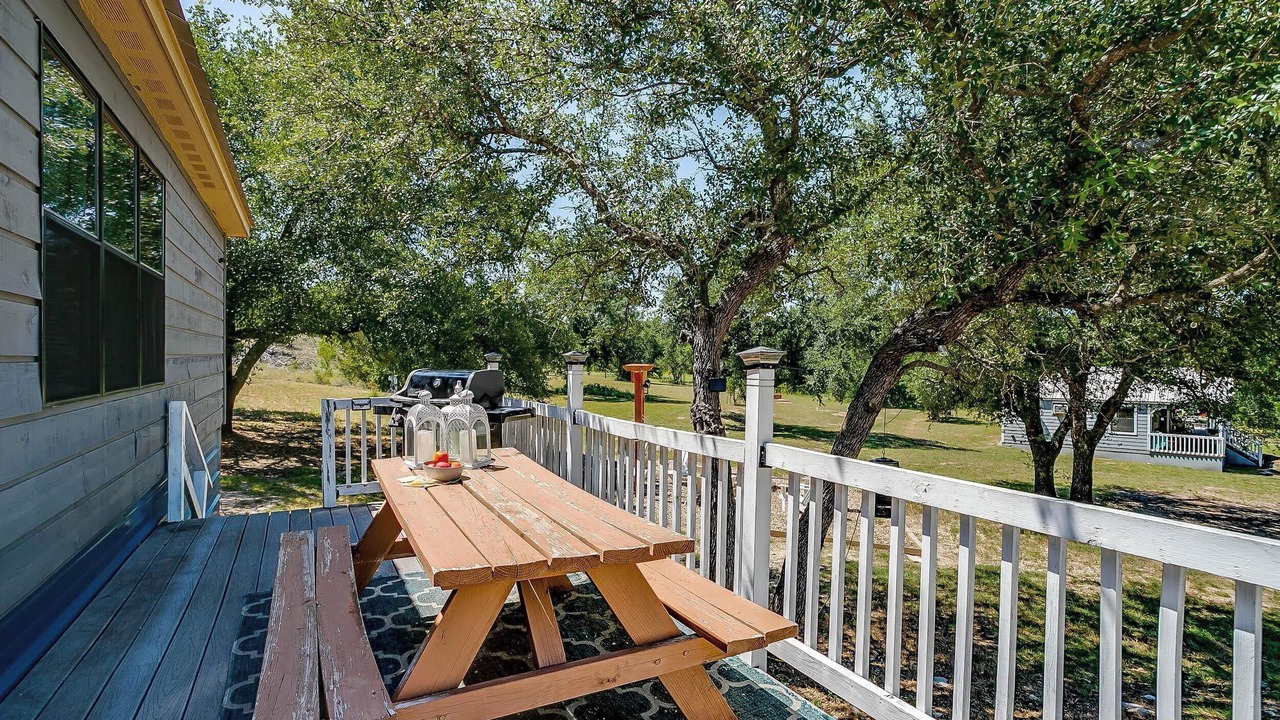 Photo of Outdoor in Paluxy