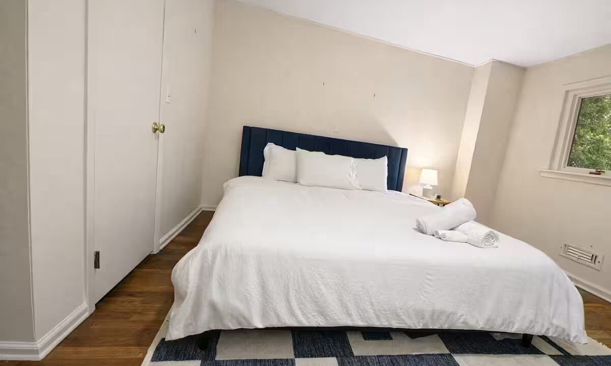 Photo of Bedroom in Jericho