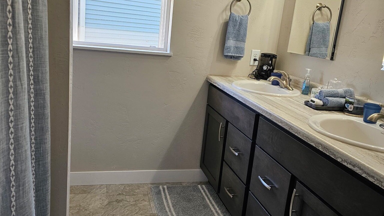 Photo of Bathroom in Butte Des Morts