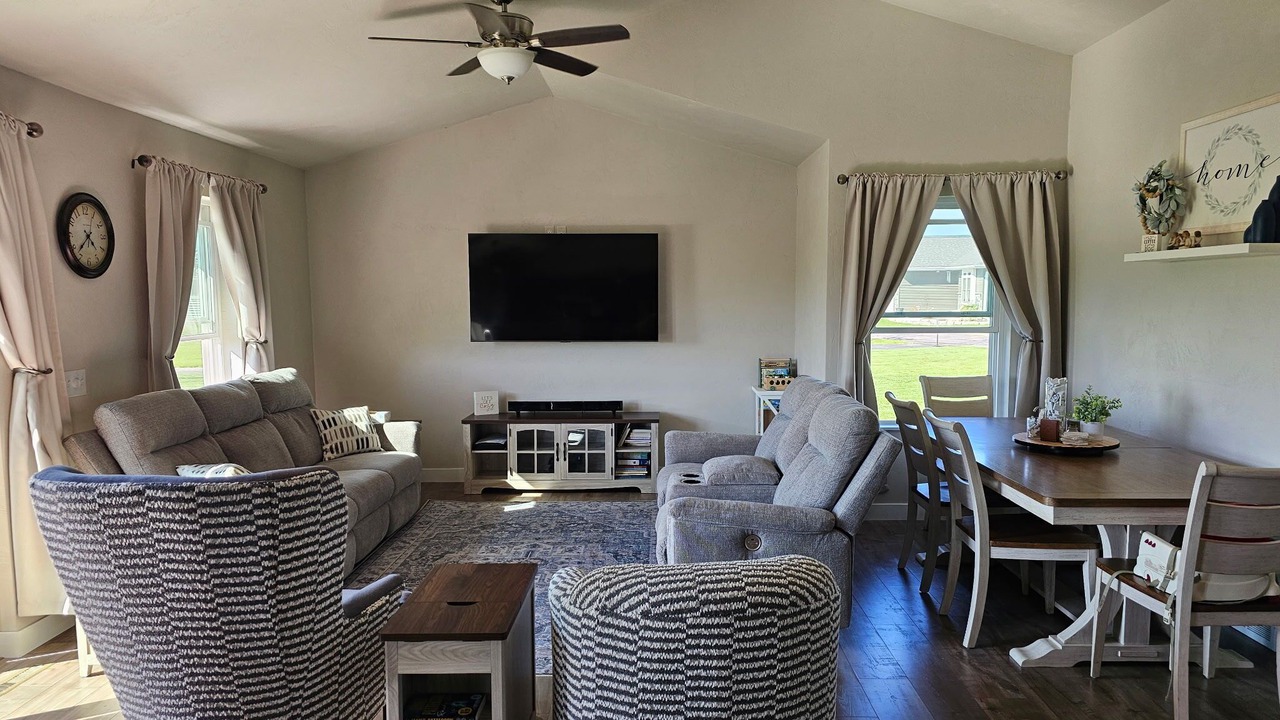 Photo of Livingroom in Butte Des Morts