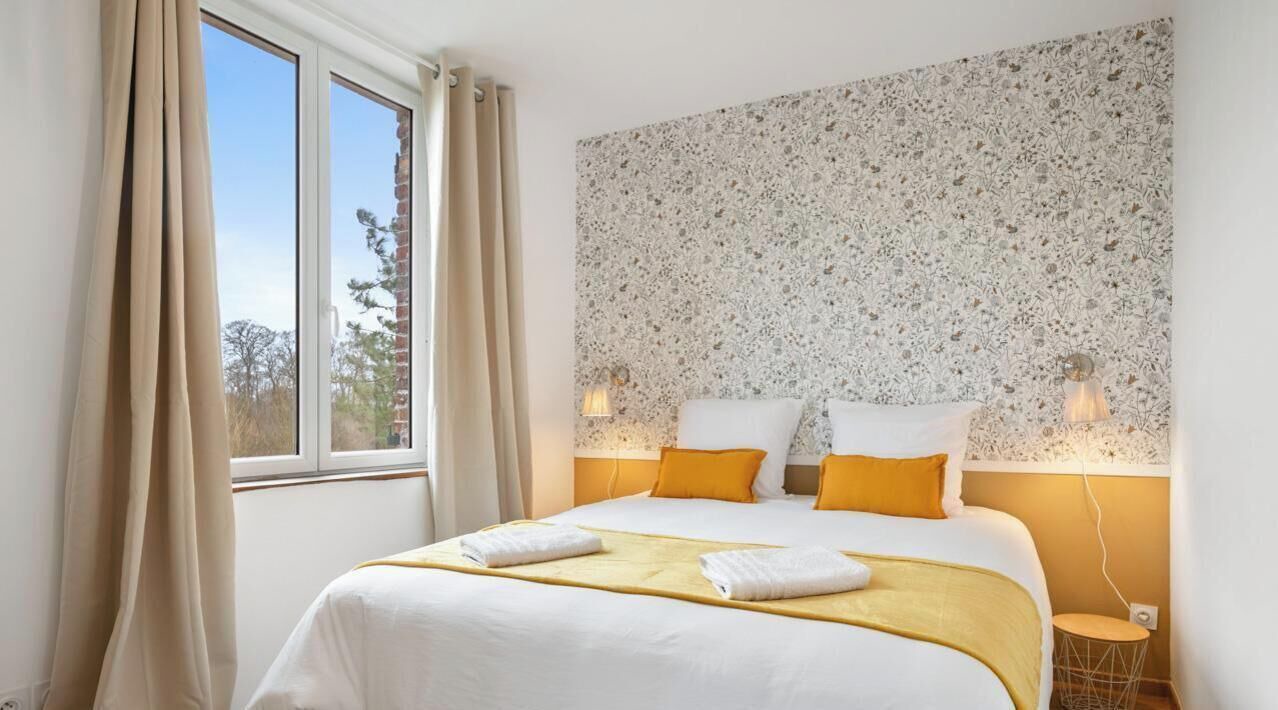 Photo of Bedroom in Limesy