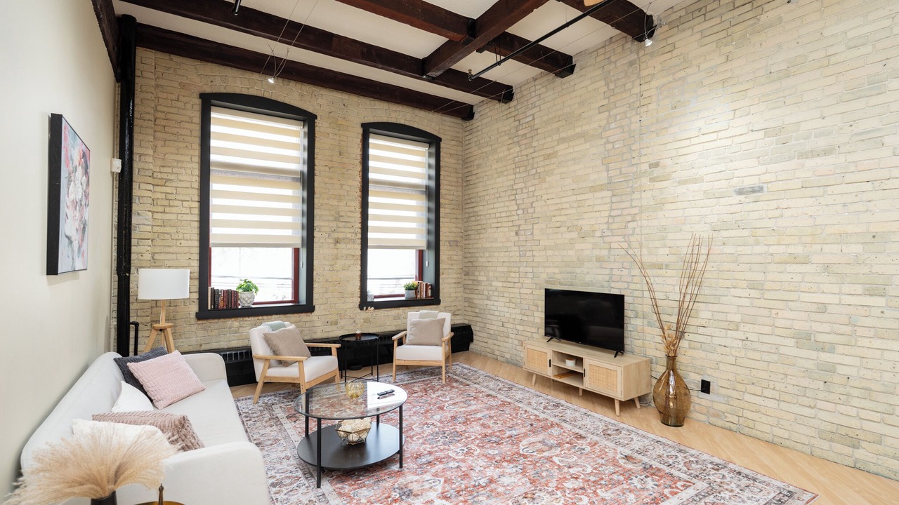 Photo of Livingroom in Exchange District