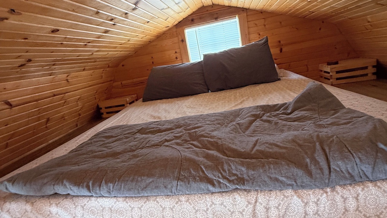 Photo of Bedroom in Cassville