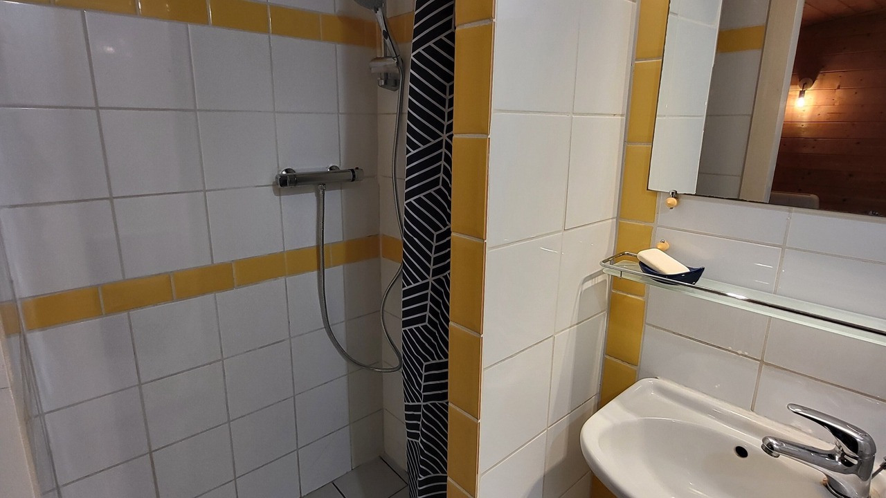 Photo of Bathroom in Beaulieu-sous-la-Roche