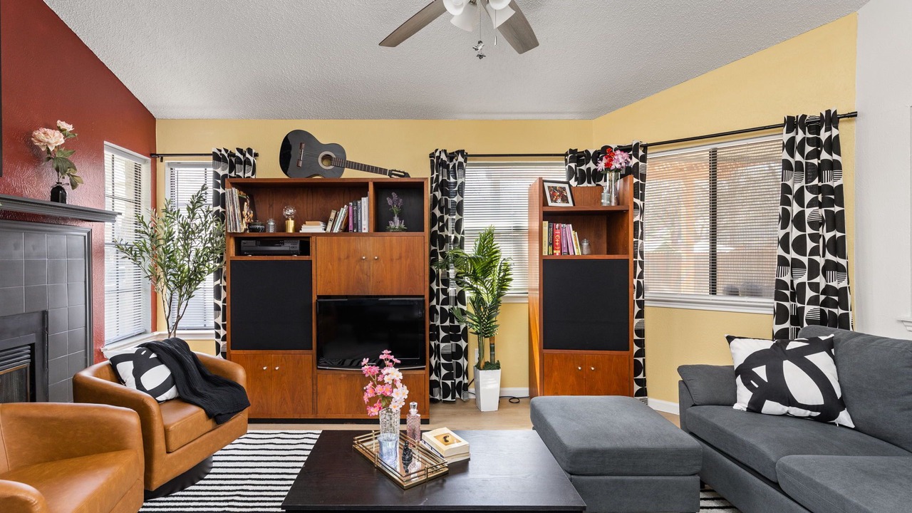 Photo of Bedroom in Buckingham Estates