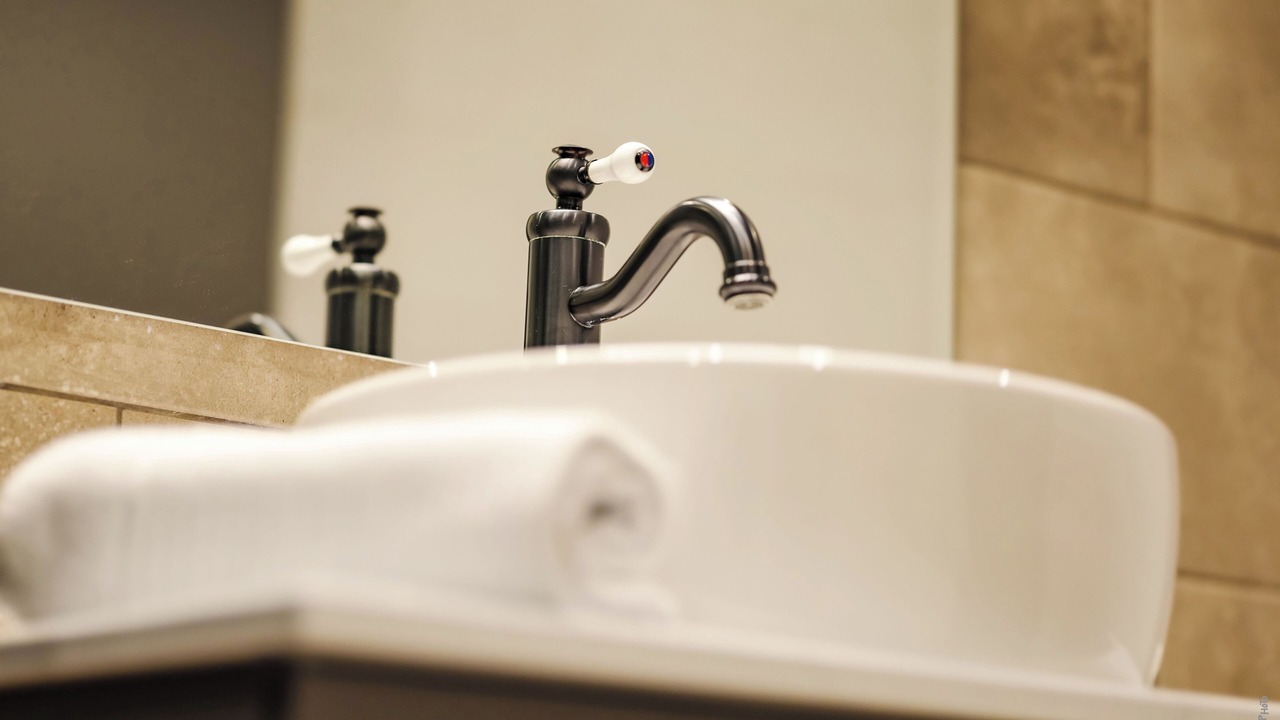 Photo of Bathroom in Castelnau-de-Montmiral