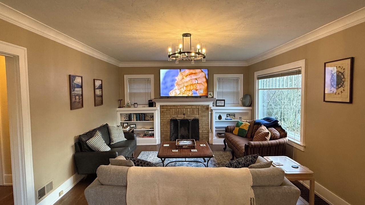 Photo of Livingroom in Overlook