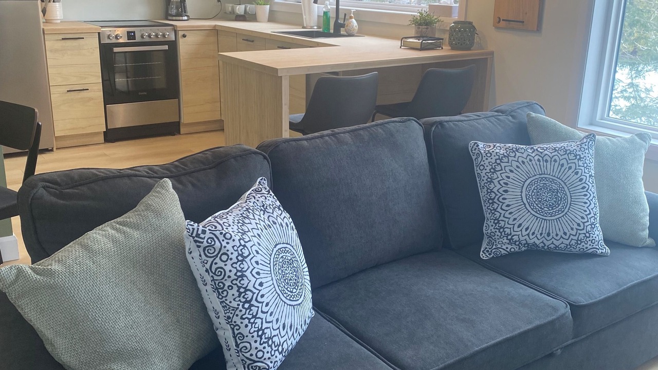 Photo of Livingroom in Seeleys Bay