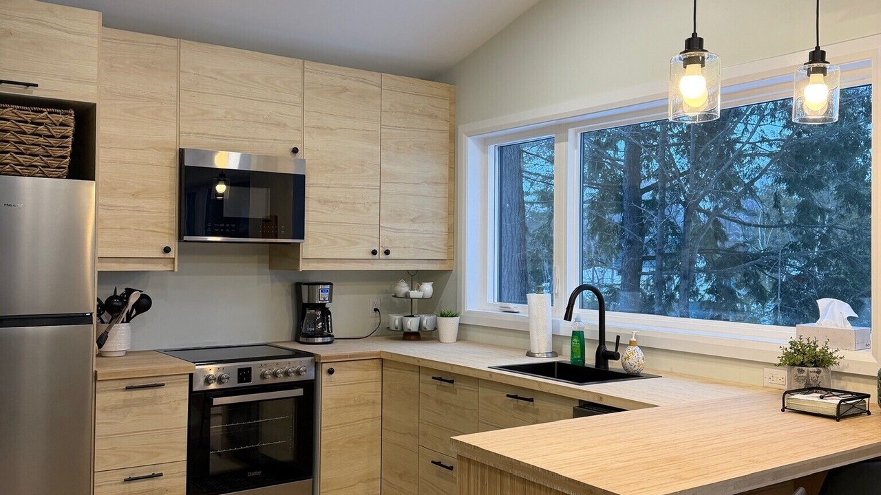 Photo of Kitchen in Seeleys Bay