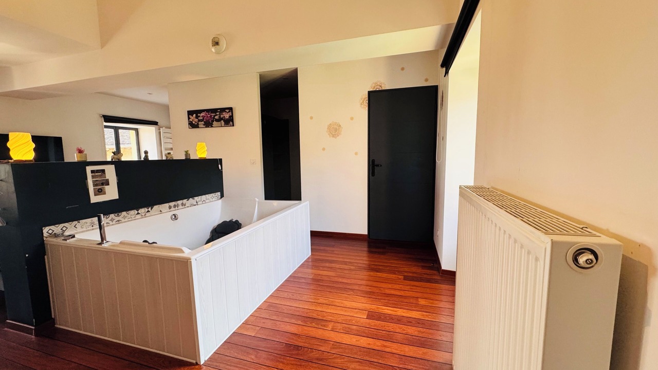 Photo of Bathroom in Saint-Victor-de-Morestel