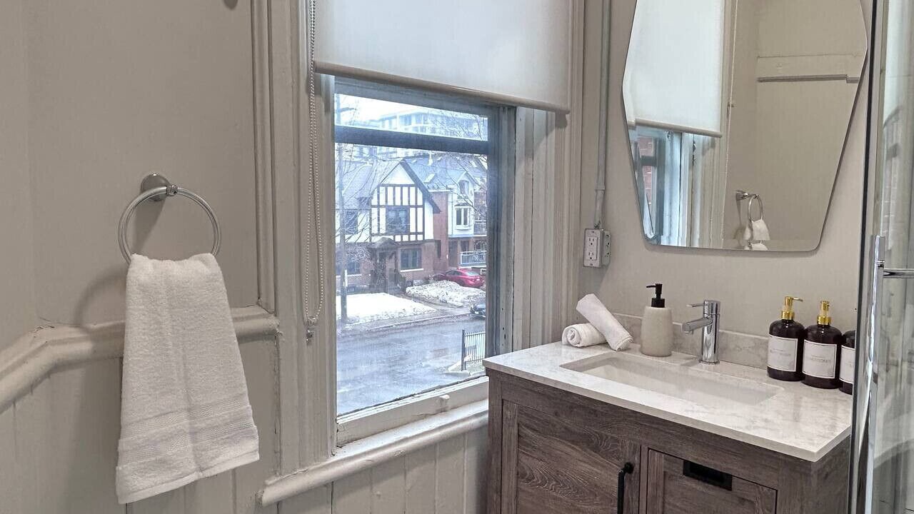 Photo of Bathroom in Sandy Hill