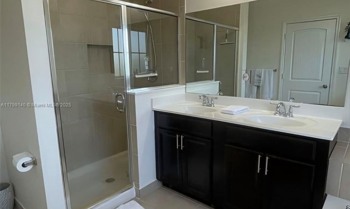 Photo of Bathroom in Naranja