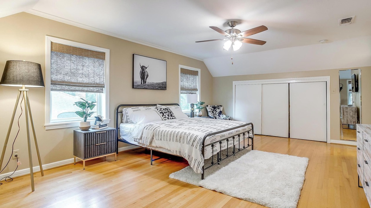 Photo of Bedroom in Carter Riverside