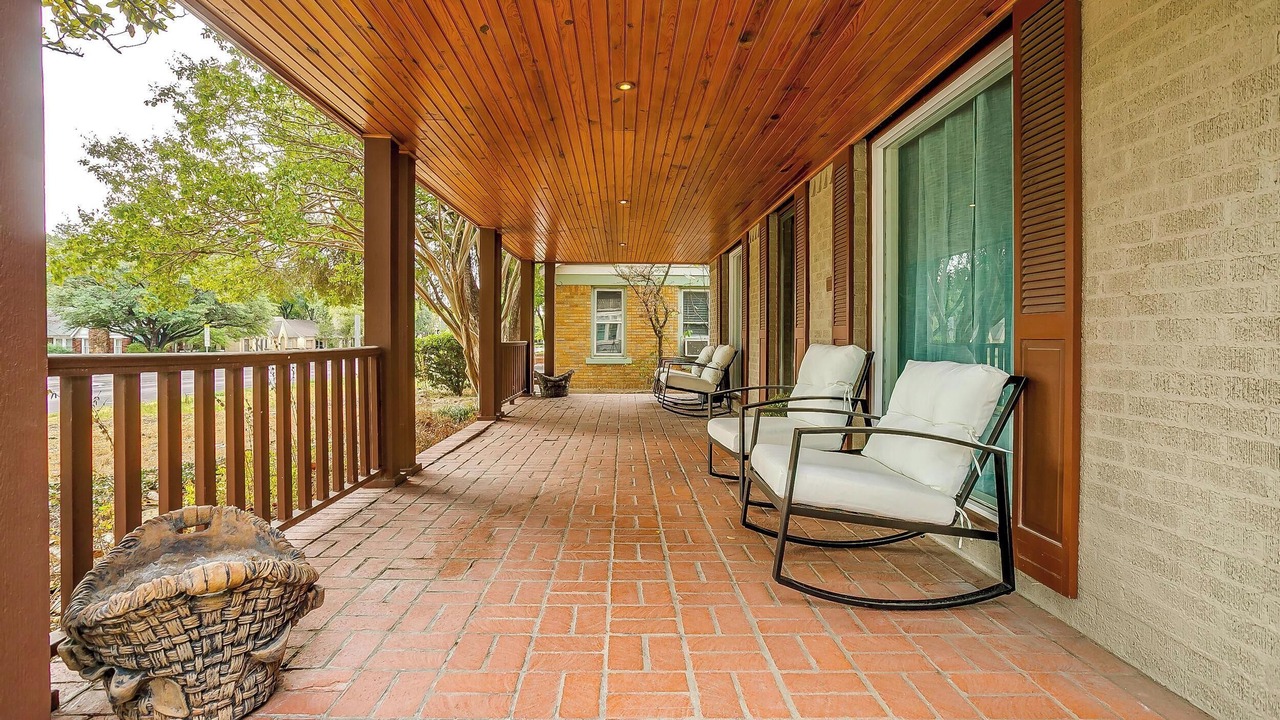 Photo of Patio Balcony in Carter Riverside