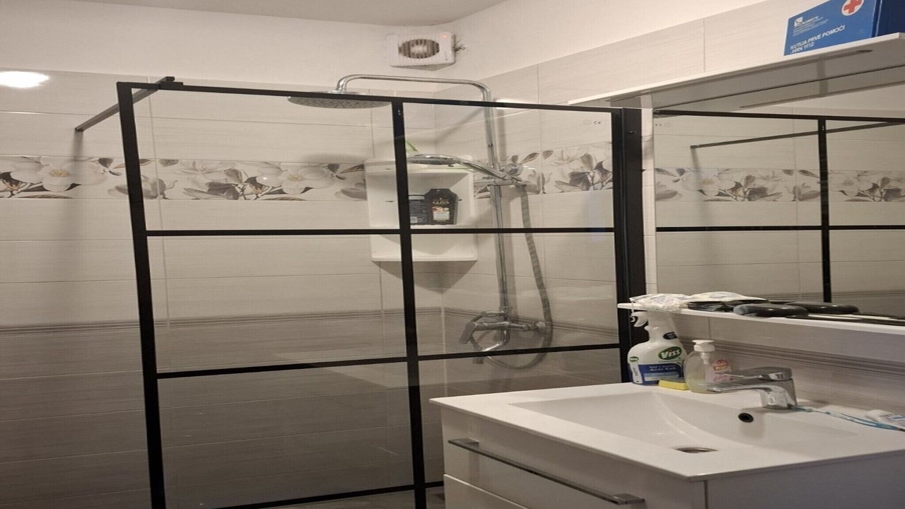 Photo of Bathroom in Metohija