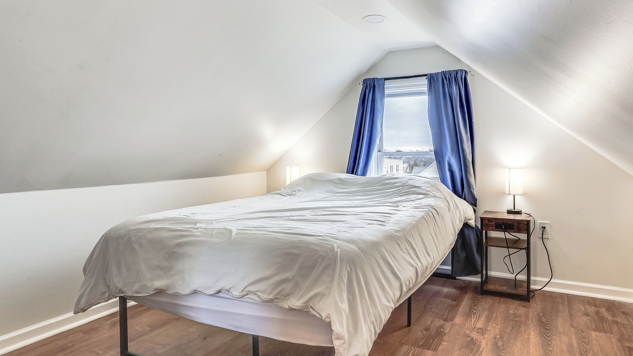 Photo of Bedroom in Belleville