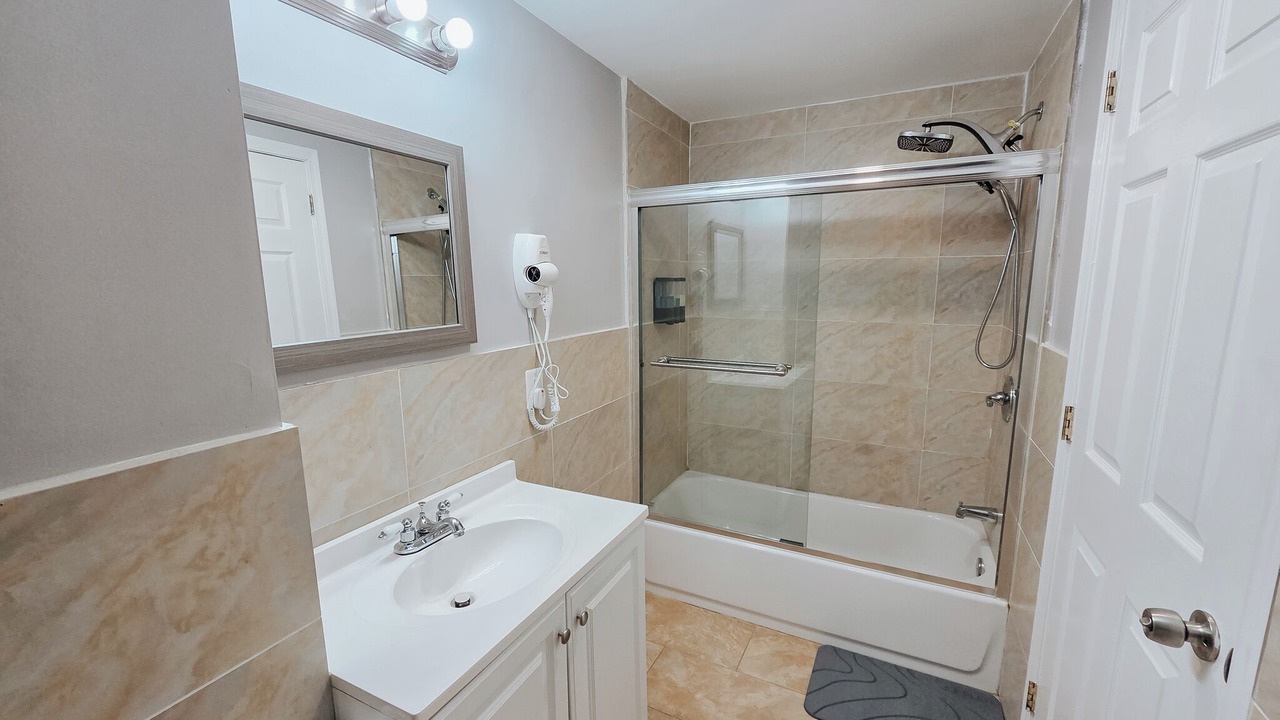 Photo of Bathroom in Market East