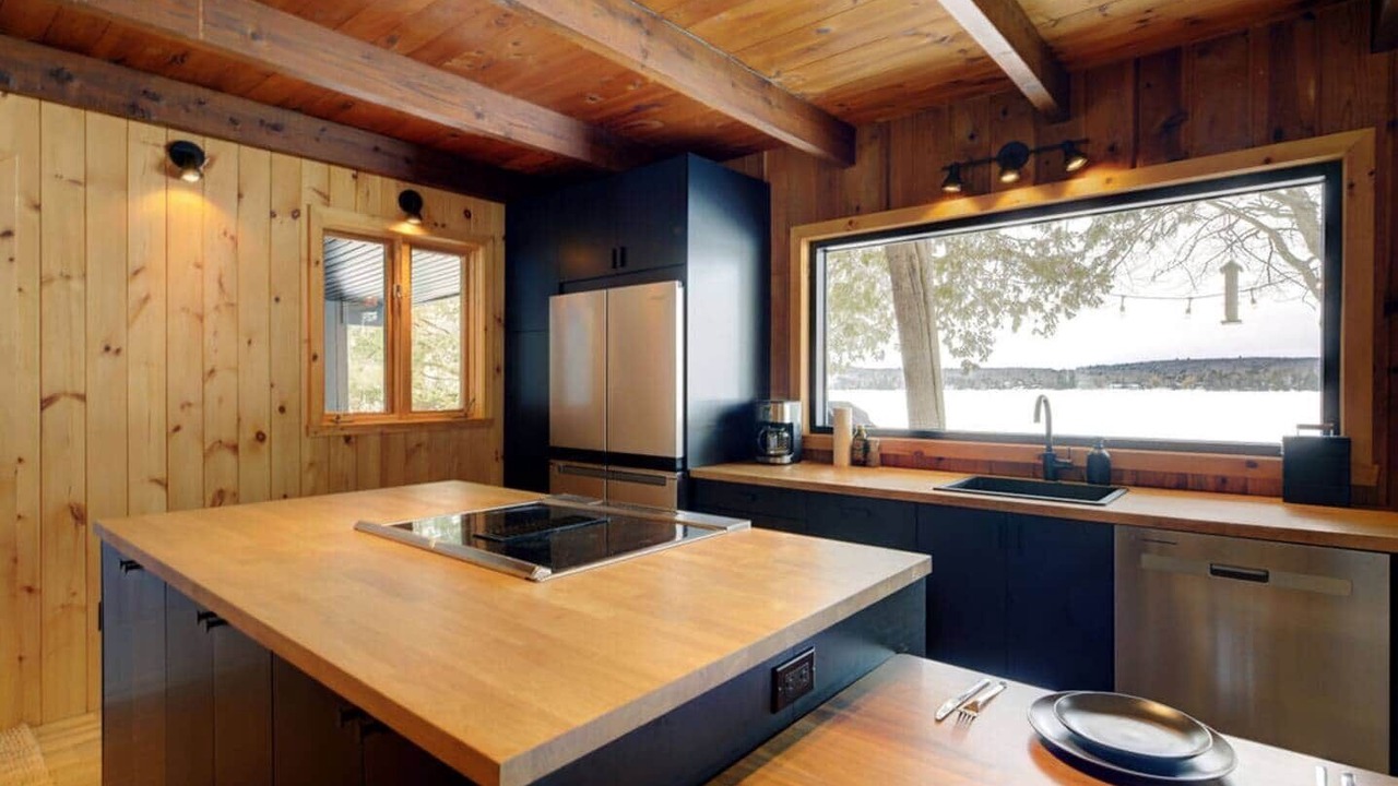 Photo of Kitchen in Memphremagog Regional County Municipality