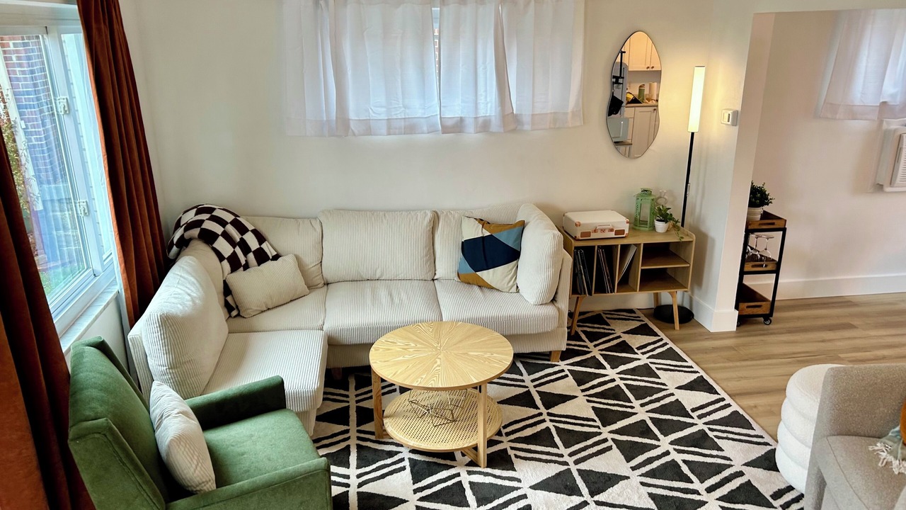 Photo of Livingroom in Pittsburgh