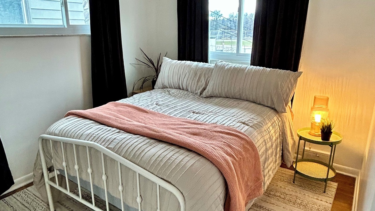 Photo of Bedroom in Pittsburgh