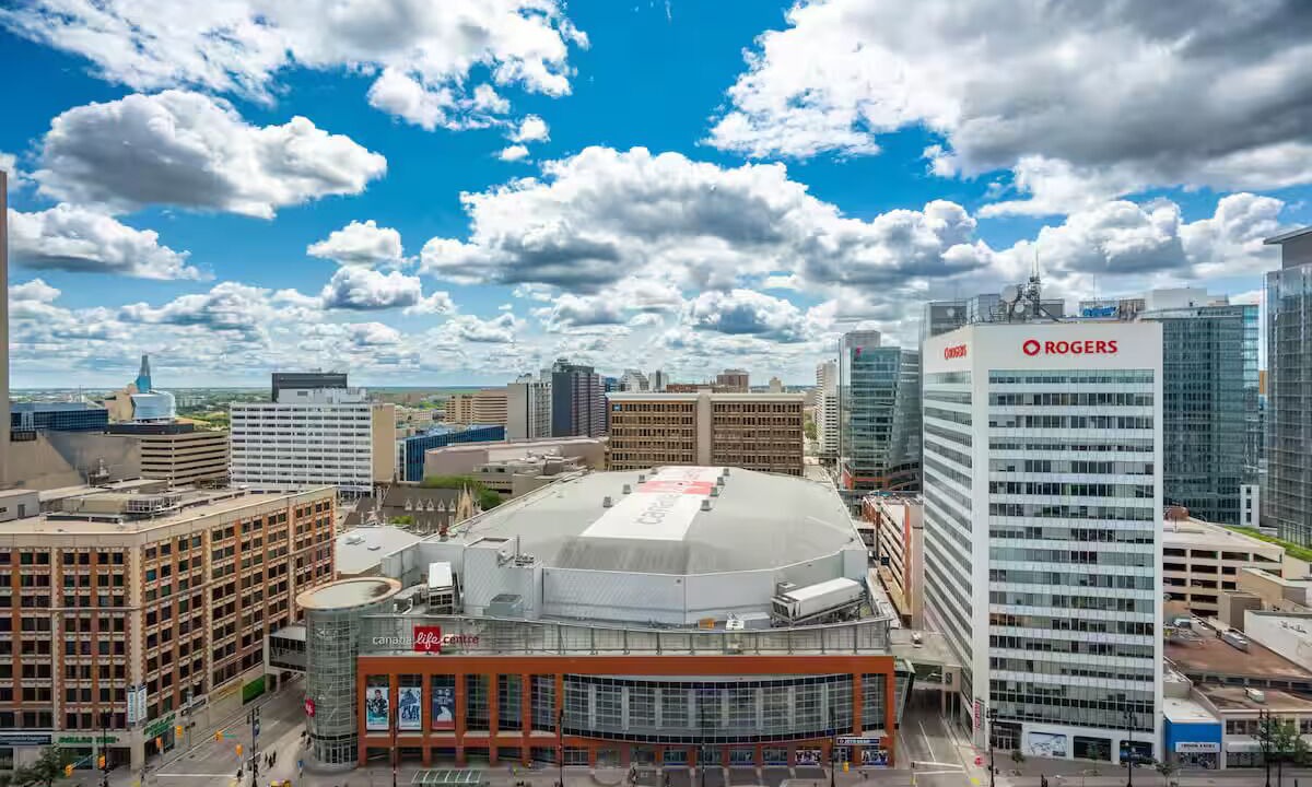 Photo of Others in Downtown Winnipeg