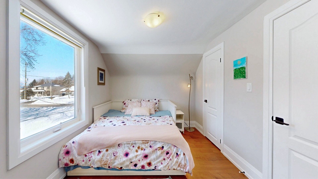 Photo of Bedroom in York Regional Municipality