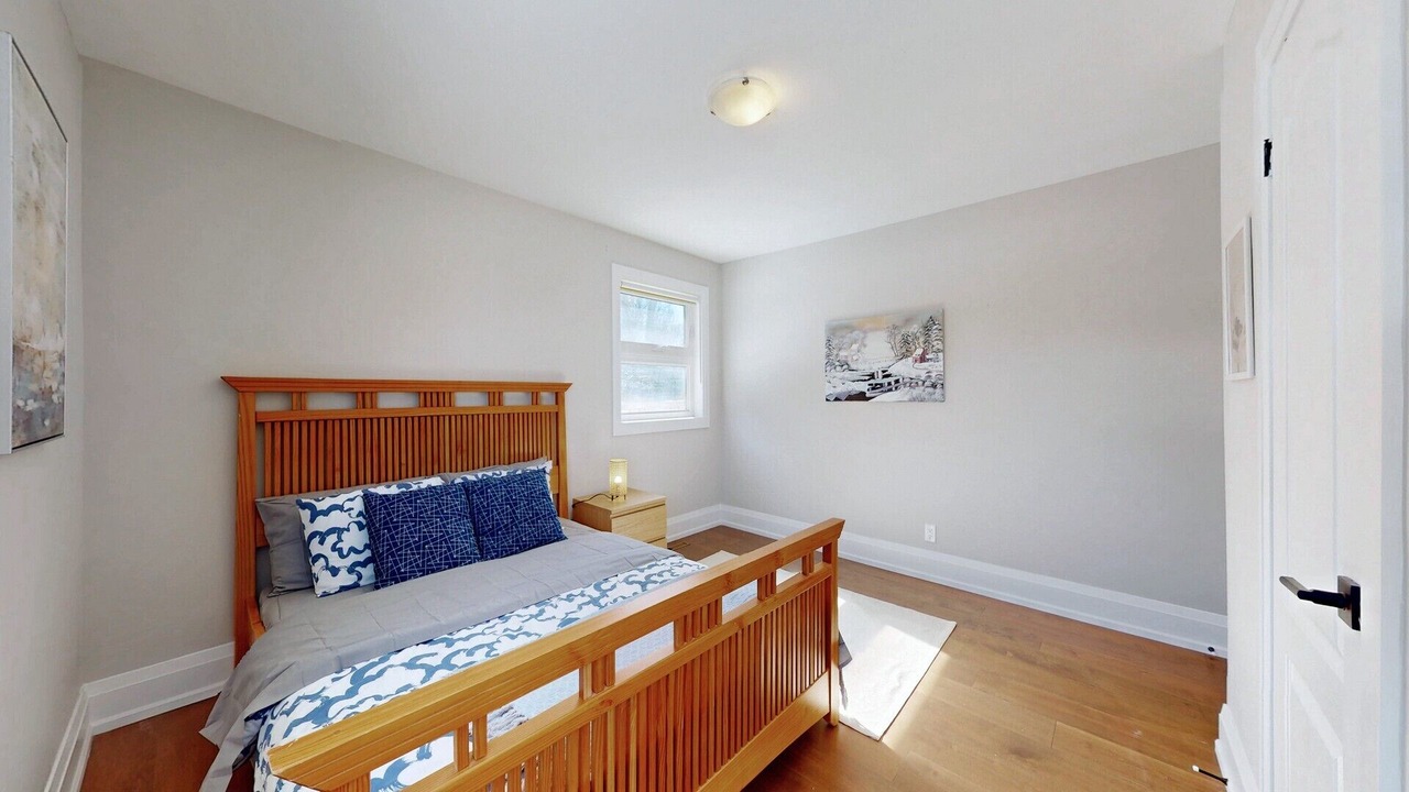 Photo of Bedroom in York Regional Municipality