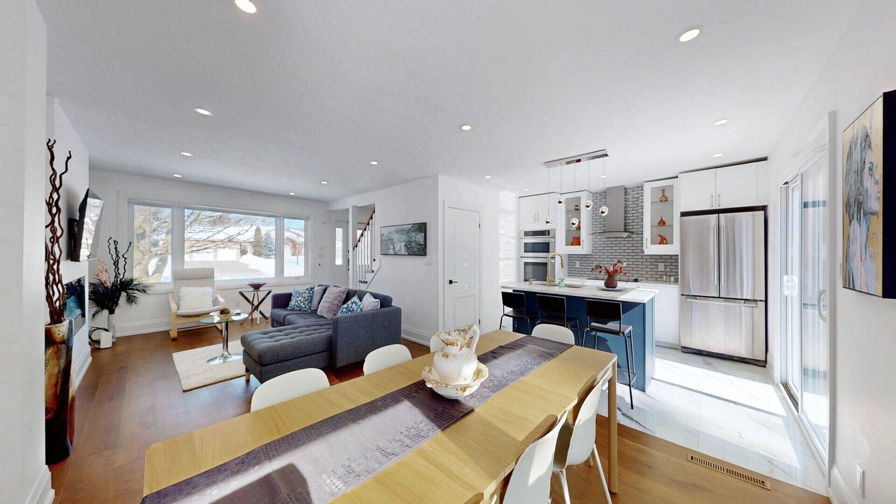Photo of Livingroom in York Regional Municipality