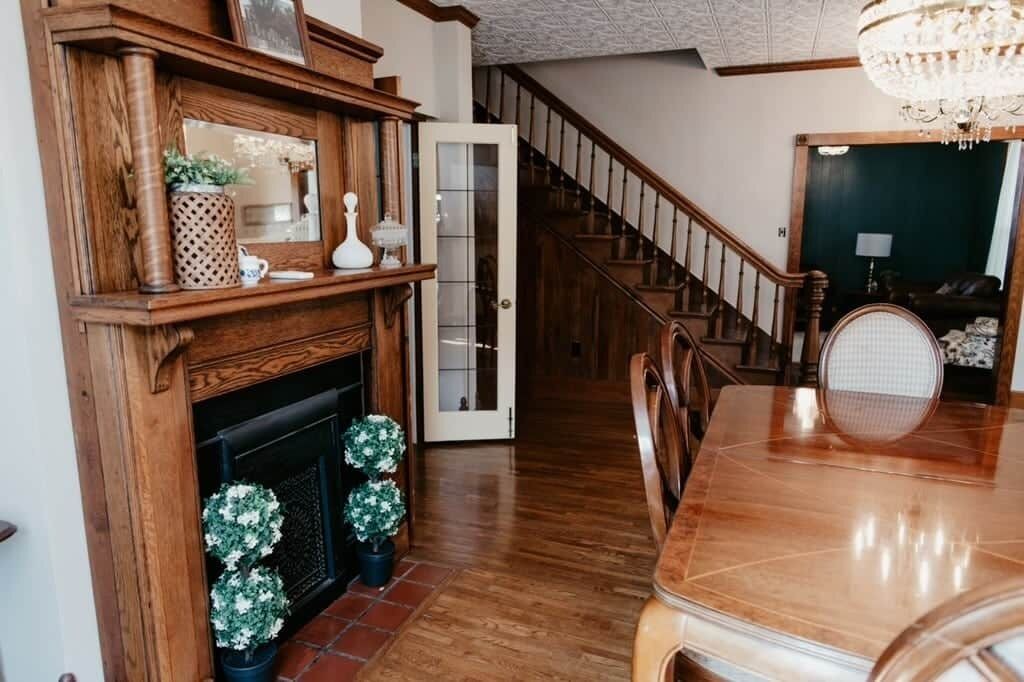 Photo of Livingroom in Elizabethtown