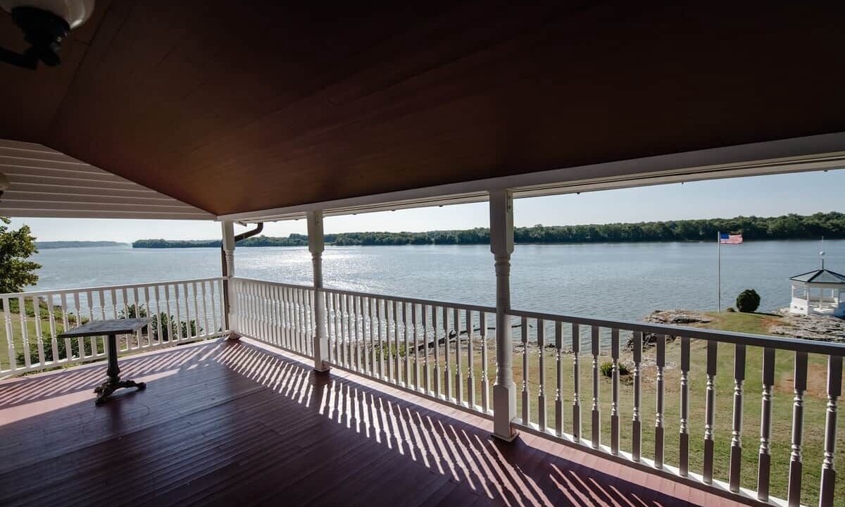 Photo of Patio Balcony in Elizabethtown